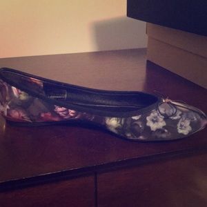 Ted Baker flats